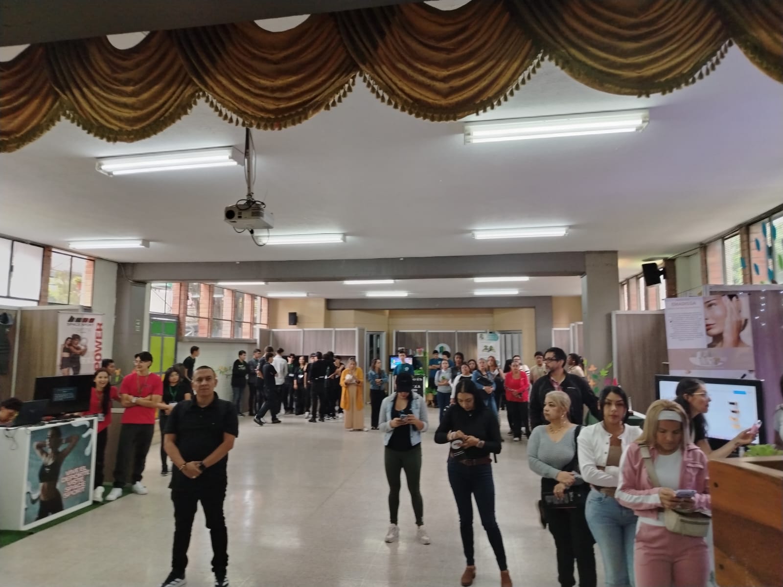 WhatsApp Image 2025-11-16 at 7.14.06 PM